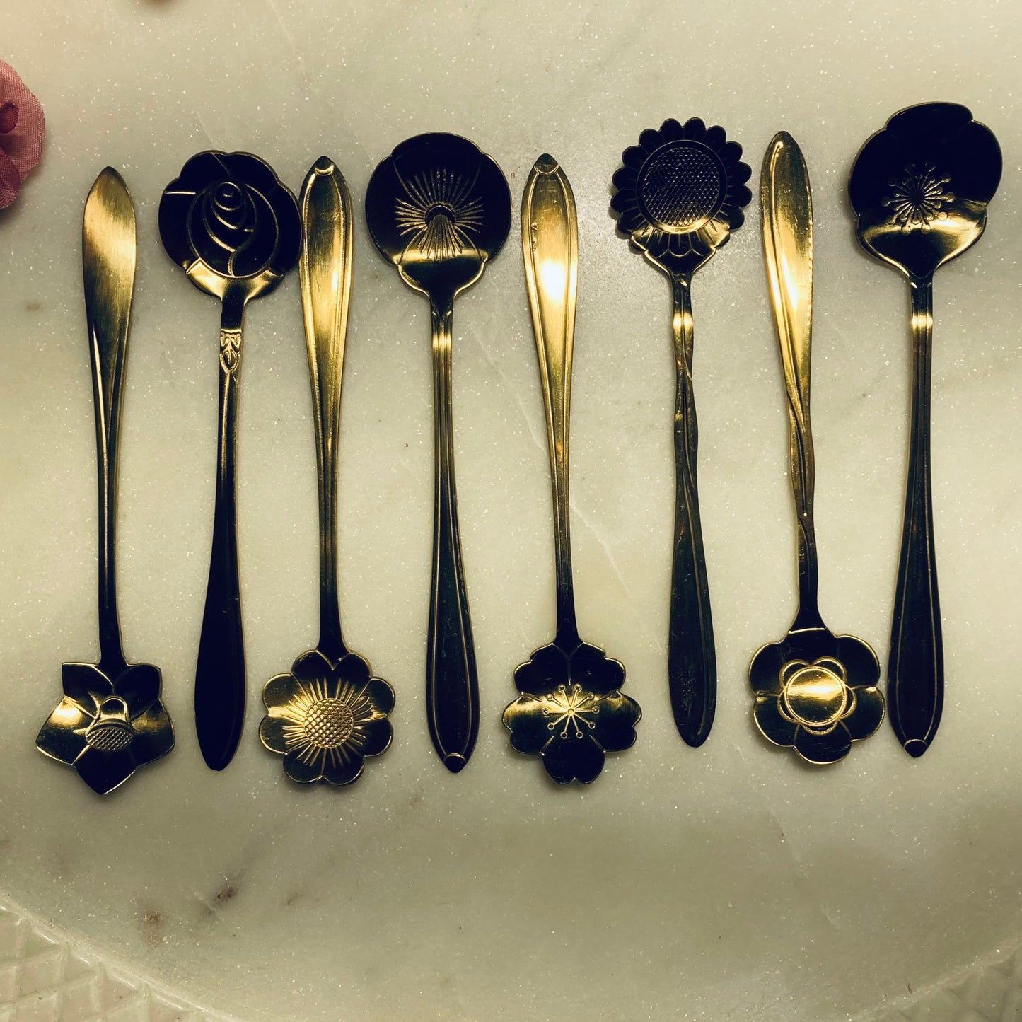 Tea time Accessory Gift Set, set of 8 different Flower Teaspoon Mini's