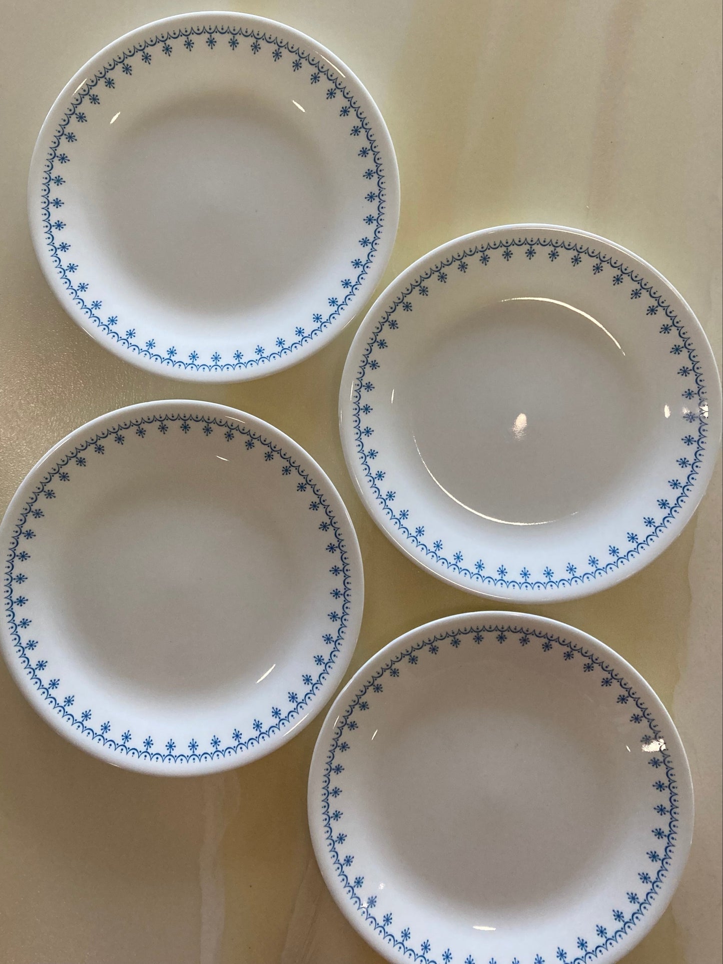 Vintage Corelle Snowflake Blue - Luncheon Plates 8.5"- Set of 4